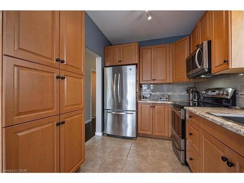 101 Dalgleish Avenue, Kingston, ON - Indoor Photo Showing Kitchen