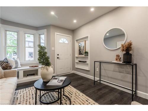 164 London Street N, Hamilton, ON - Indoor