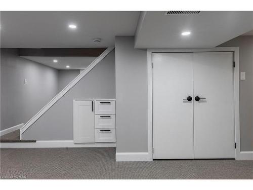 164 London Street N, Hamilton, ON - Indoor Photo Showing Other Room