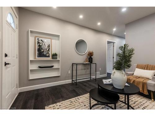 164 London Street N, Hamilton, ON - Indoor Photo Showing Other Room