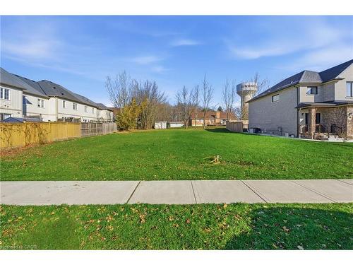 92 Gowland Drive, Binbrook, ON 