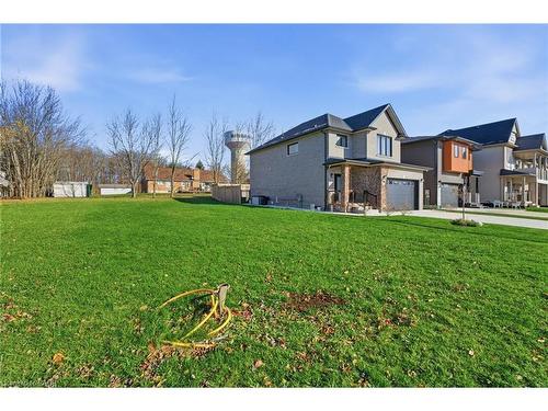 92 Gowland Drive, Binbrook, ON 