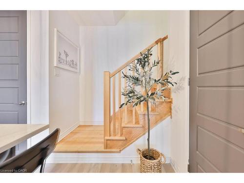 83-1317 Leriche Way, Milton, ON - Indoor Photo Showing Other Room