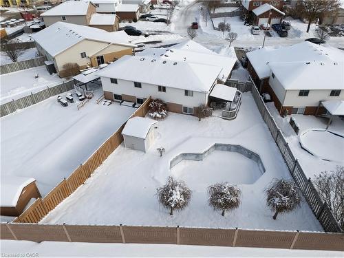 28 Ridgeway Crescent, Kitchener, ON - Outdoor