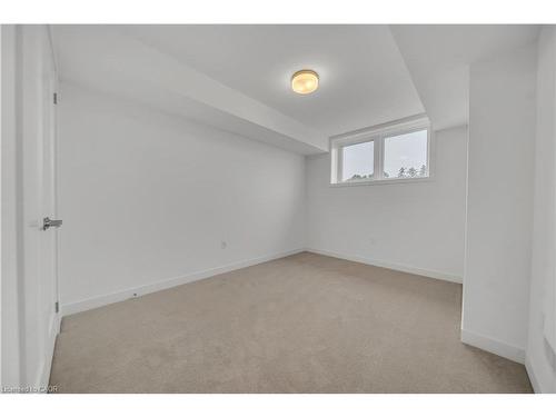 81-940 David Street, Wellington, ON - Indoor Photo Showing Other Room