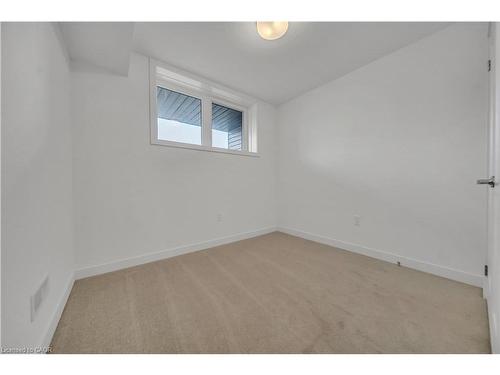 81-940 David Street, Wellington, ON - Indoor Photo Showing Other Room