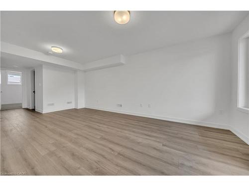 81-940 David Street, Wellington, ON - Indoor Photo Showing Other Room