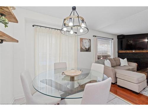 11 Redfinch Way, Brampton, ON - Indoor Photo Showing Dining Room