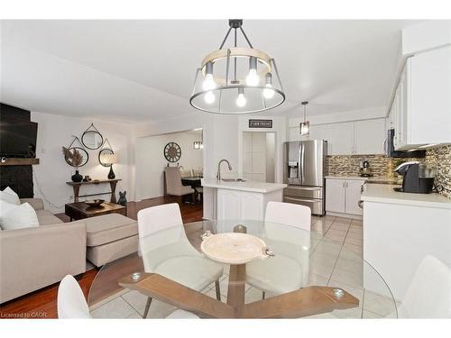 11 Redfinch Way, Brampton, ON - Indoor