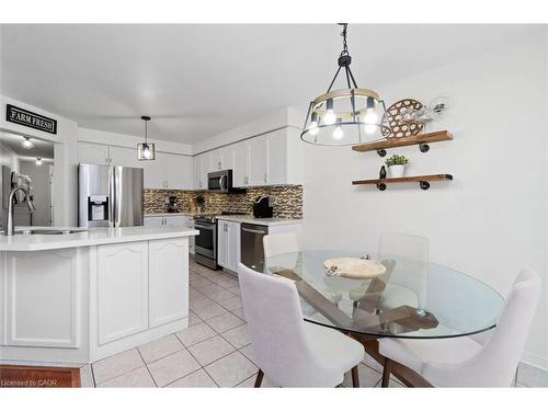 11 Redfinch Way, Brampton, ON - Indoor