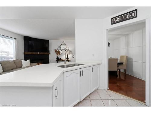 11 Redfinch Way, Brampton, ON - Indoor Photo Showing Kitchen With Double Sink