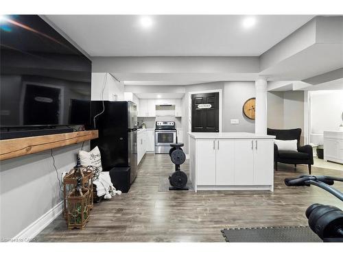 11 Redfinch Way, Brampton, ON - Indoor