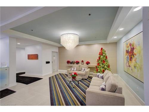 502-170 Water Street N, Cambridge, ON - Indoor