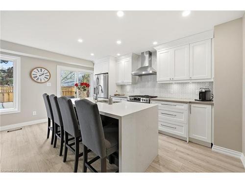 38-5255 Lakeshore Road, Burlington, ON - Indoor