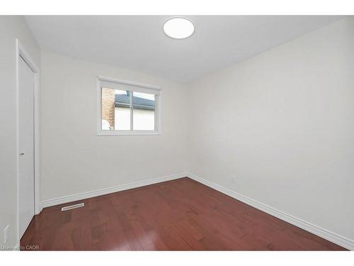 2523 Waterford Street, Oakville, ON - Indoor Photo Showing Other Room