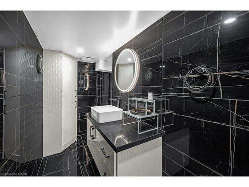 2523 Waterford Street, Oakville, ON - Indoor