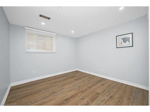 2523 Waterford Street, Oakville, ON - Indoor Photo Showing Other Room