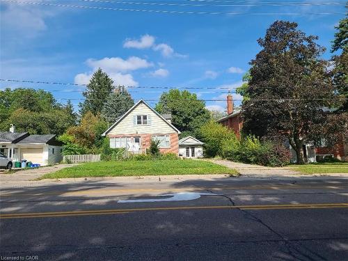 1154 Queens Boulevard, Kitchener, ON 