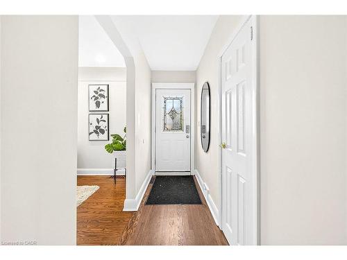 610 Guelph Line, Burlington, ON - Indoor Photo Showing Other Room