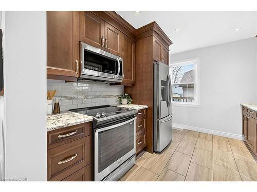 610 Guelph Line, Burlington, ON - Indoor Photo Showing Kitchen