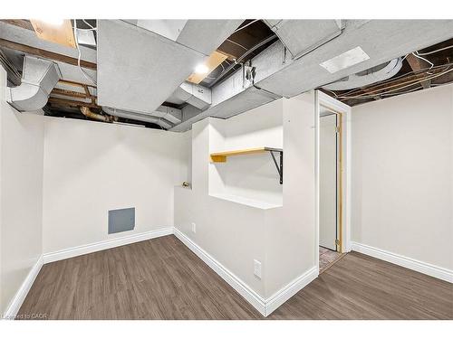 610 Guelph Line, Burlington, ON - Indoor