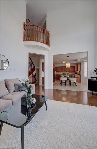 169 Falconridge Drive, Kitchener, ON - Indoor Photo Showing Living Room