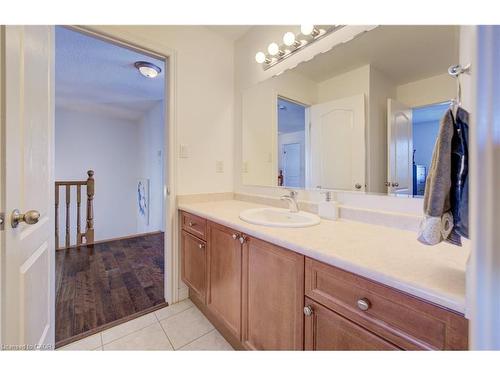 169 Falconridge Drive, Kitchener, ON - Indoor Photo Showing Bathroom