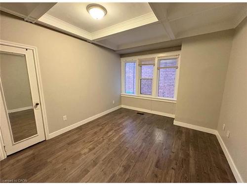 1-71 Barnesdale Boulevard, Hamilton, ON - Indoor Photo Showing Other Room