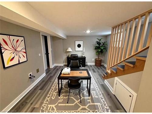 1-71 Barnesdale Boulevard, Hamilton, ON - Indoor Photo Showing Other Room