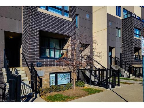510-1127 Cooke Boulevard, Burlington, ON - Outdoor
