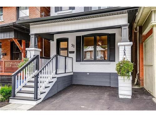32 Cumberland Avenue, Hamilton, ON - Outdoor With Deck Patio Veranda
