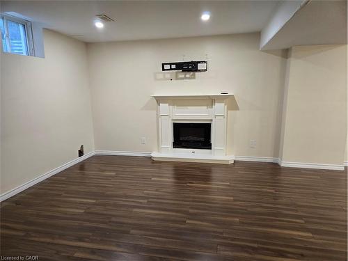 548 Wasaga Crescent, Waterloo, ON - Indoor