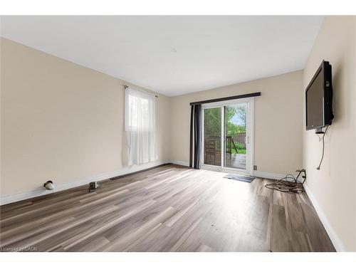 382 Beach Boulevard, Hamilton, ON - Indoor Photo Showing Other Room