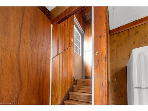 382 Beach Boulevard, Hamilton, ON - Indoor Photo Showing Other Room