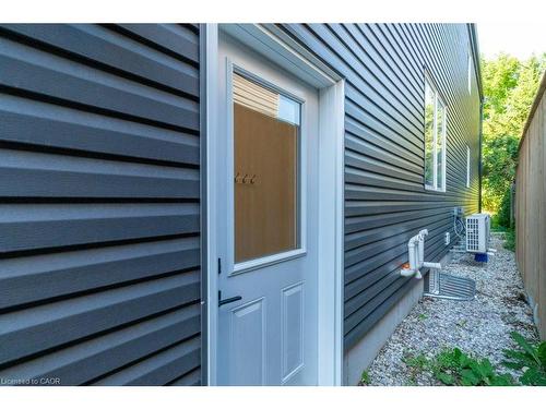 3-54 Wilhelm Street, Kitchener, ON - Outdoor