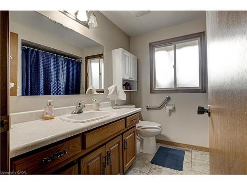 67 Durham Street, Kitchener, ON - Indoor Photo Showing Bathroom