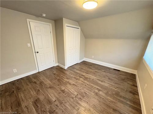 2-71 Barnesdale Boulevard, Hamilton, ON - Indoor Photo Showing Other Room