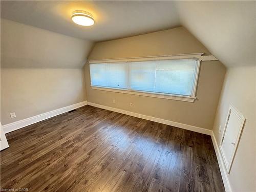 2-71 Barnesdale Boulevard, Hamilton, ON - Indoor Photo Showing Other Room