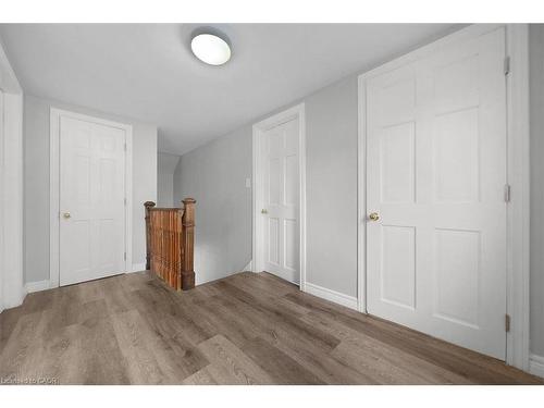 687 Upper James Street, Hamilton, ON - Indoor Photo Showing Other Room