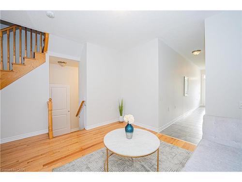 9 Phyllis Drive, Caledon, ON - Indoor