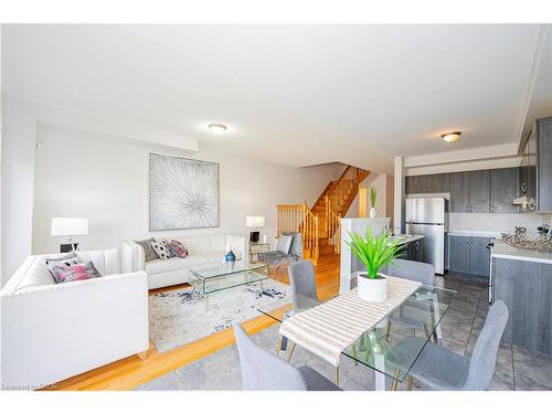 9 Phyllis Drive, Caledon, ON - Indoor