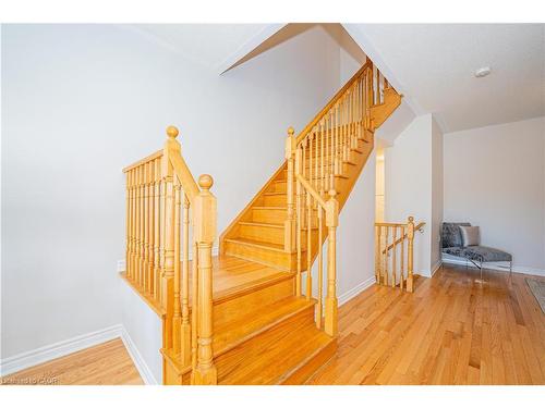 9 Phyllis Drive, Caledon, ON - Indoor Photo Showing Other Room