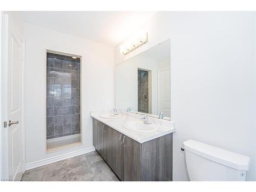 9 Phyllis Drive, Caledon, ON - Indoor Photo Showing Bathroom