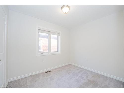 9 Phyllis Drive, Caledon, ON - Indoor Photo Showing Other Room