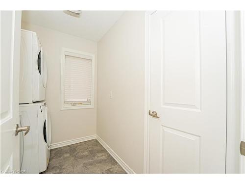 9 Phyllis Drive, Caledon, ON - Indoor Photo Showing Other Room