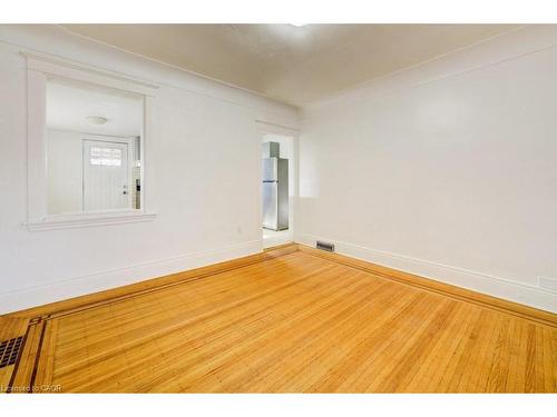 125 Melrose Avenue N, Hamilton, ON - Indoor Photo Showing Other Room
