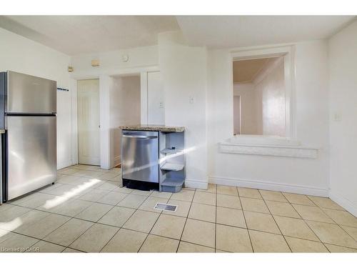 125 Melrose Avenue N, Hamilton, ON - Indoor