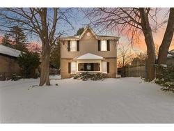 107 Grand Street  Brantford, ON N3R 4B5