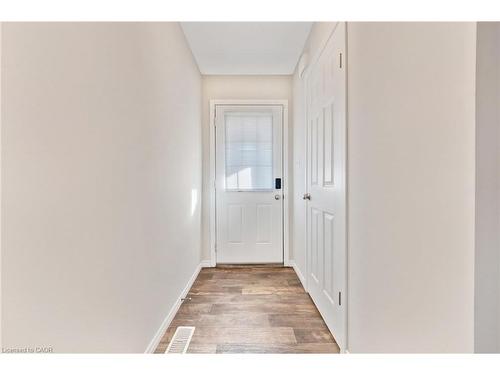 56-50 Pinnacle Drive, Kitchener, ON - Indoor Photo Showing Other Room