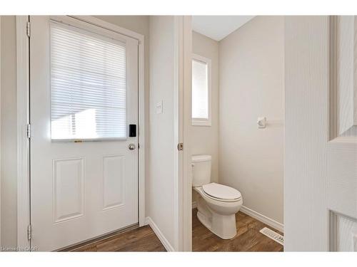 56-50 Pinnacle Drive, Kitchener, ON - Indoor Photo Showing Other Room